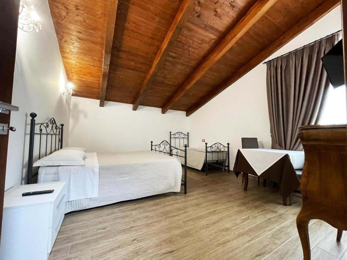 Pertosa Tenuta Morrone מראה חיצוני תמונה